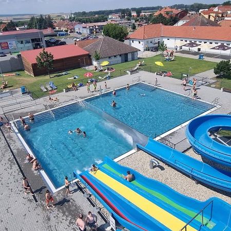 Apartman Viktorie Appartement Mikulov Buitenkant foto