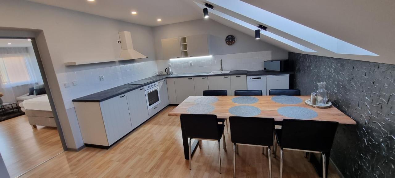 Apartman Viktorie Mikulov Buitenkant foto