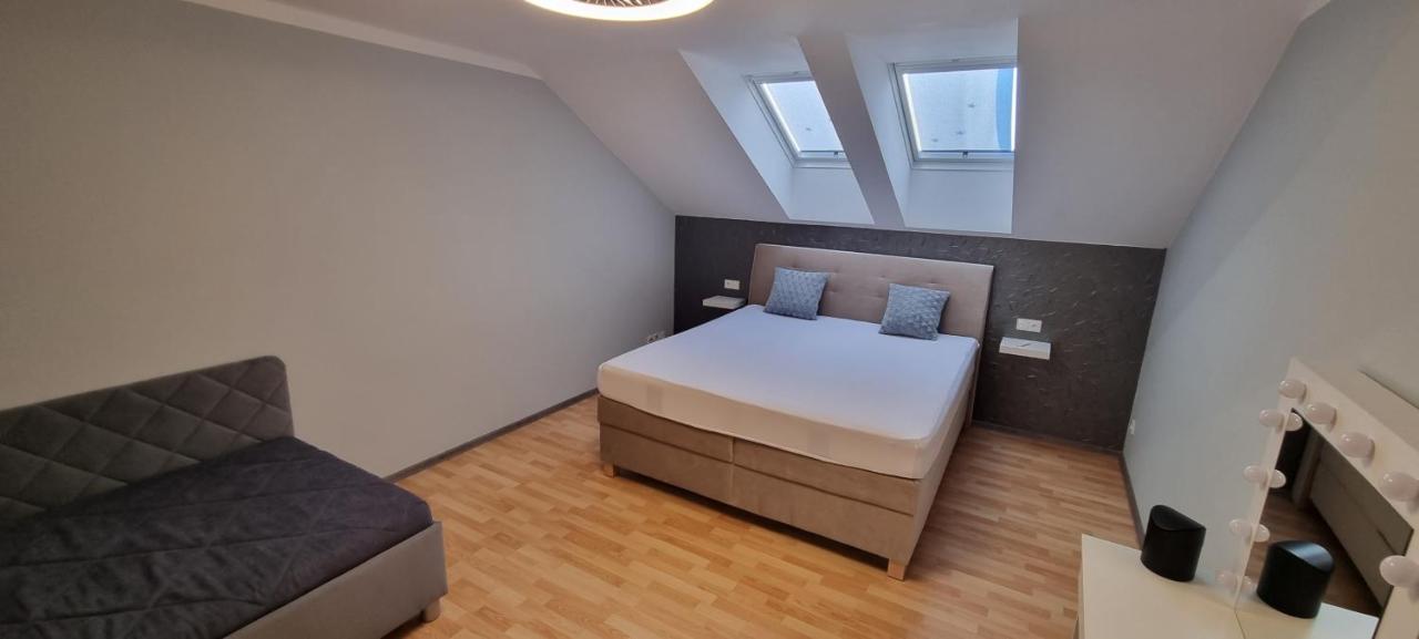 Apartman Viktorie Mikulov Buitenkant foto